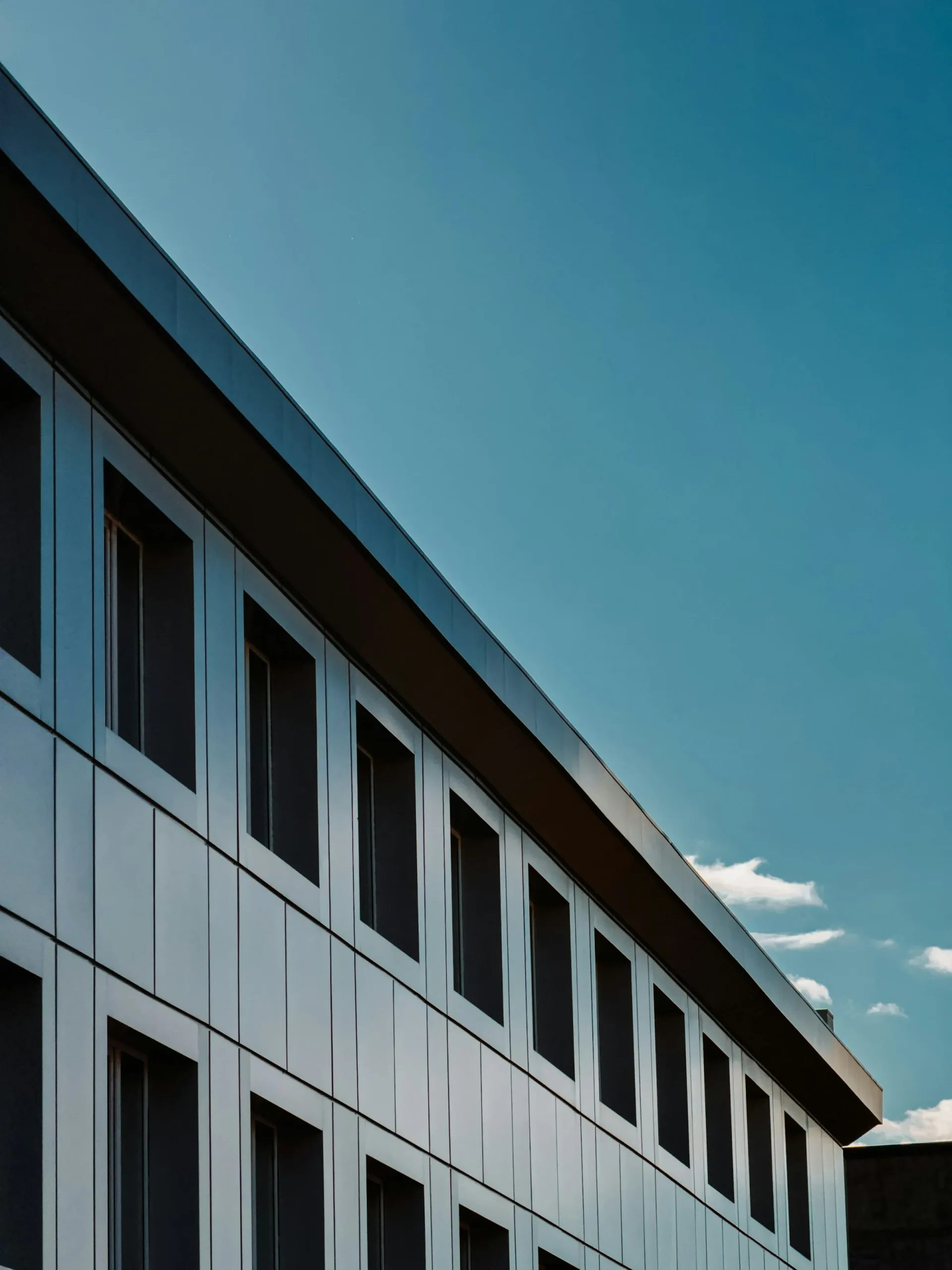 Diverse industries served by PICS IT – Retail, Logistics, Healthcare, Banking and more